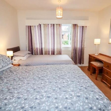 The Hawthorns Villa Chester Luaran gambar